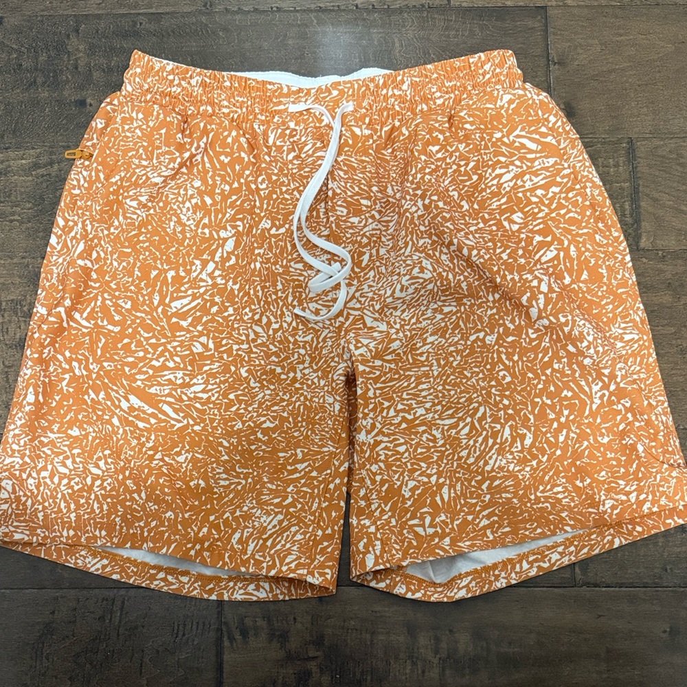 lululemon athletica Orange and White Patterned Men's Swim shorts -7 inch